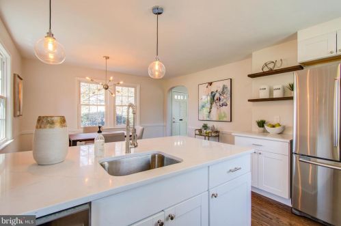 2104 Plyers Mill Rd, Silver Spring MD 20902-4223 exterior