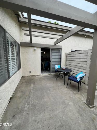 636 Holly Ave, Oxnard CA  93036-1931 exterior