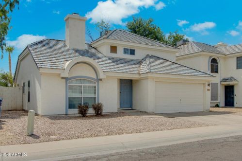 1130 Madrid Ln, Chandler AZ  85226-1481 exterior