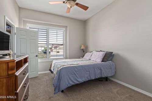 1053 Buena Vis Dr, Chandler AZ 85249-8610 exterior