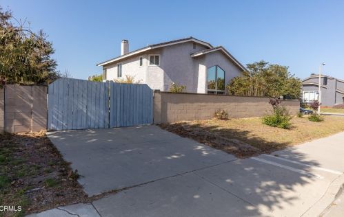801 Joliet Pl, Oxnard, CA 93030-4790