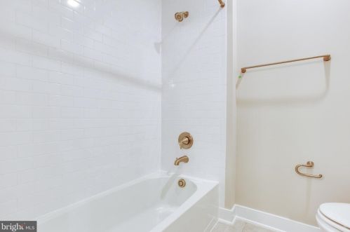 1978 Kirby Rd, Mc Lean VA 22101-5326 exterior