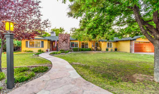 8036 10th Ave, Phoenix AZ  85021-5623 exterior