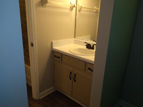 2003 Laboon Cir, Atlanta GA  30349-5246 exterior