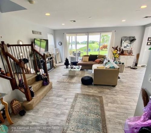 12049 Knightsbridge Ln, Fort Pierce FL 34987-2731 exterior