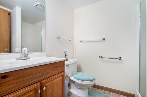 5056 Green Meadow Rd, Kalamazoo MI  49009-1254 exterior