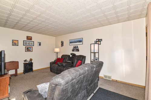 2925 56th St, Milwaukee, WI 53219-3110