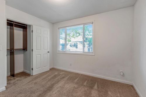 1323 School St, Folsom CA  95630-3335 exterior