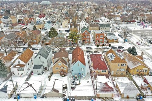 5346 Washtenaw Ave, Chicago IL  60625-3415 exterior