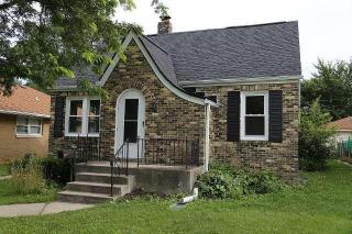 4515 Morgan Ave, Milwaukee, WI 53220-1517