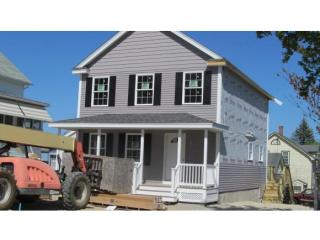 209 Lafayette St, Manchester, NH 03102-2922