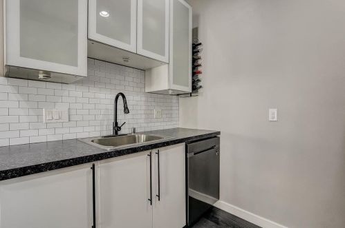 3955 Maple Grove Dr, Madison WI  53719-1842 exterior