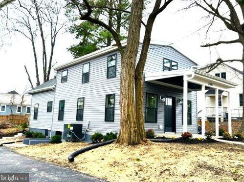 3101 Memorial St, Alexandria, VA 22306-1542