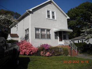 806 Rosedale Ave, Baltimore MD  21237-2723 exterior