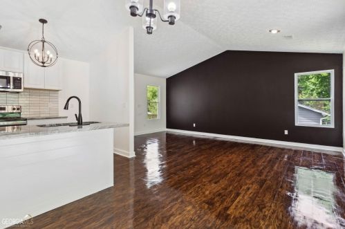 5442 Glen Haven Dr, Atlanta GA  30349-6481 exterior