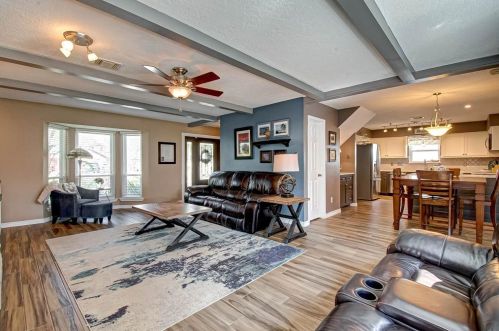 3518 Hl Spg Dr, Humble TX 77345-1102 exterior