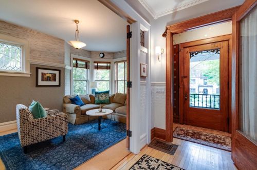 746 Gorham St, Madison WI 53703-1521 exterior