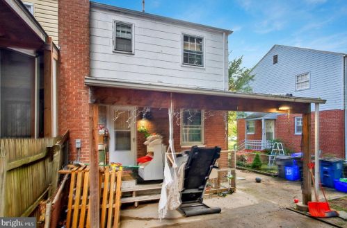 12115 Valleywood Dr, Silver Spring MD 20902-2239 exterior