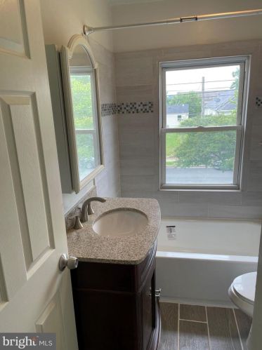 4818 Jay St, Washington DC 20019-3755 exterior