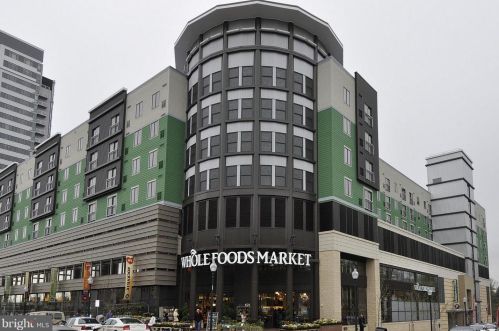 5809 Nicholson Ln, Rockville MD  20852-5740 exterior