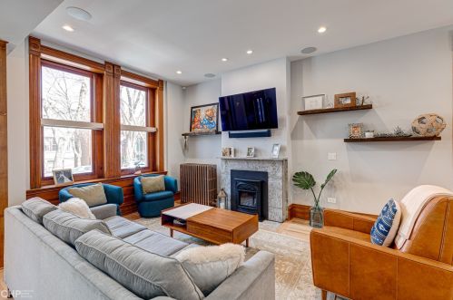 2143 Thomas St, Chicago IL 60651-3248 exterior