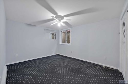 244 Washington Ave, Dumont NJ 07628-2333 exterior