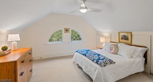 40 Roosevelt Rd, Maplewood, NJ 07040-2148