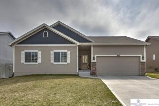 18815 Birchwood Ave, Omaha NE  68135-3174 exterior