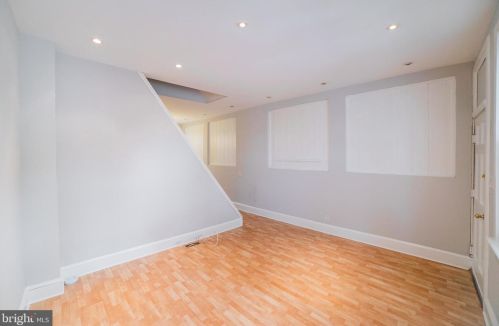 2403 Emerald St, Philadelphia PA  19125-1204 exterior