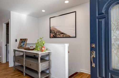 1524 Bubbling Creek Rd, Atlanta, GA 30319-2106