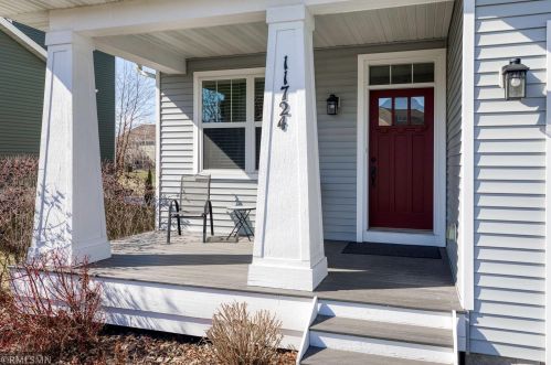 11724 Ivywood Trl, Saint Paul, MN 55129-7794