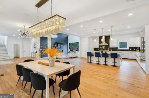 1198 Milmar Dr, Atlanta GA exterior