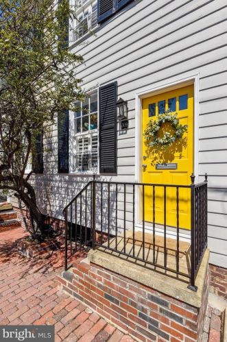 309 Wilkes St, Alexandria VA 22314-3853 exterior