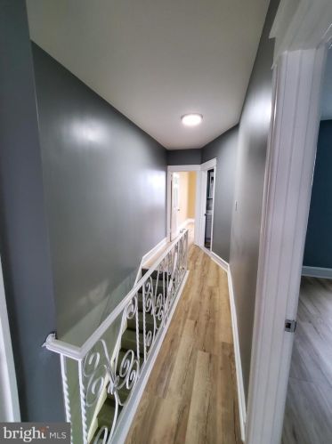 3905 Glendale St, Philadelphia PA 19124-5509 exterior