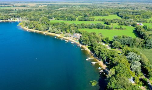 28148 Shr Dr, Gobles MI 49055-9115 exterior