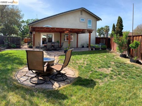 1807 Evalane Way, Concord CA 94519-2356 exterior