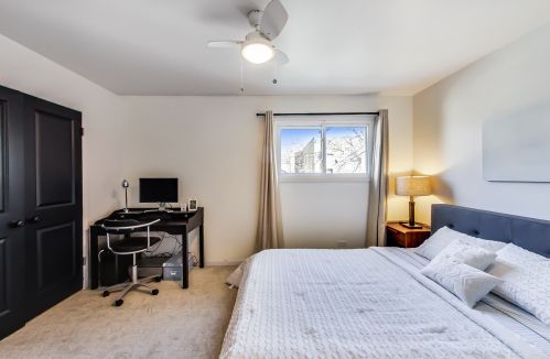 1942 Summerdale Ave, Chicago IL 60640-1039 exterior