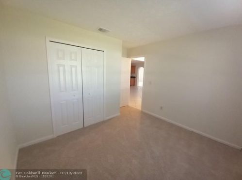 1662 Carillo Ave, Fort Pierce FL 34953-1745 exterior