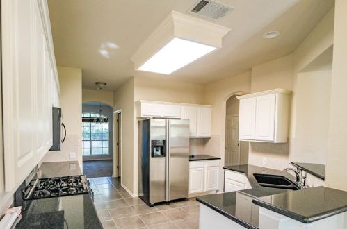 5116 Bluestar Dr, Austin TX  78739-1429 exterior