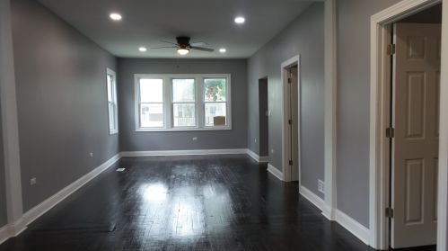 2048 70 Pl, Chicago IL 60637-4642 exterior