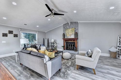 2007 Britt Dr, Lithonia GA 30078-2859 exterior