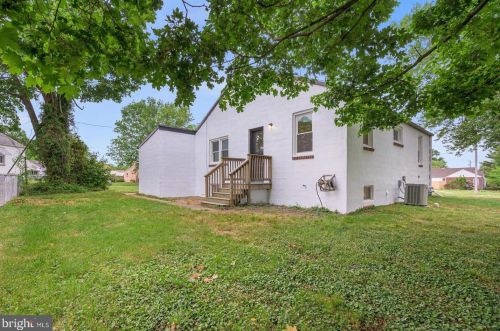 320 Franklin Ave, New Castle DE 19720-3310 exterior