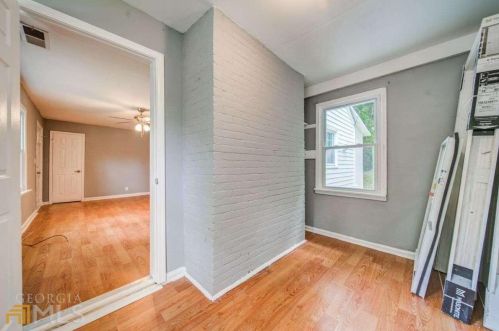 2935 Harlan Dr, Atlanta GA  30344-3705 exterior