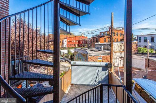 459 Florida Ave, Washington DC  20002-3437 exterior