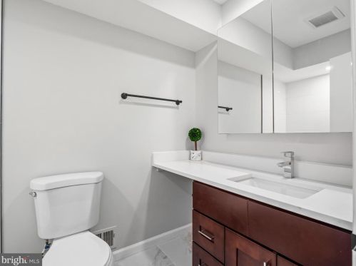 11839 Enid Dr, Rockville MD 20854-3454 exterior