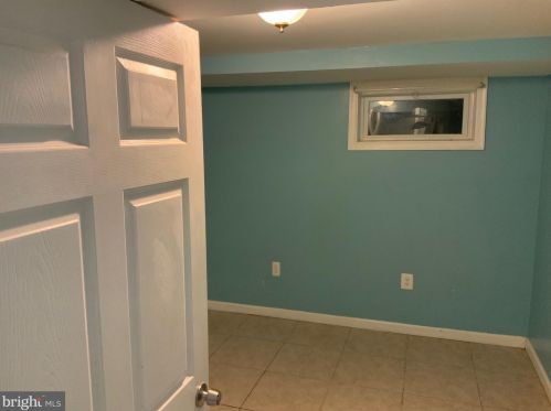 9313 Glenville Rd, Silver Spring MD 20901-3637 exterior