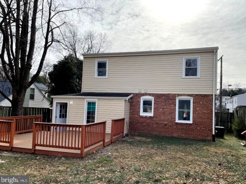 1020 Crawford Dr, Rockville MD 20851-1707 exterior