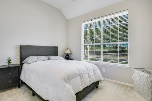 4402 Ruth Borchardt Dr, Frisco TX 75035-5702 exterior