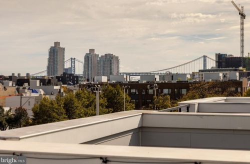 1506 Hancock St, Philadelphia PA 19133-3720 exterior