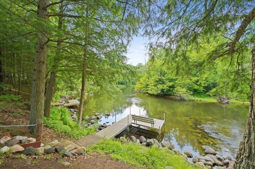 13394 Woodland Ln, Suring, WI 54174-9799